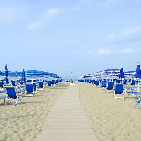 Отель Casa Per Ferie Il Pioppo