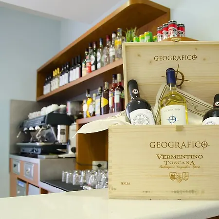 Casa Per Ferie Il Pioppo Отель Марина-ди-Масса