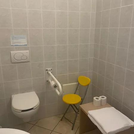 Отель Casa Per Ferie Il Pioppo *